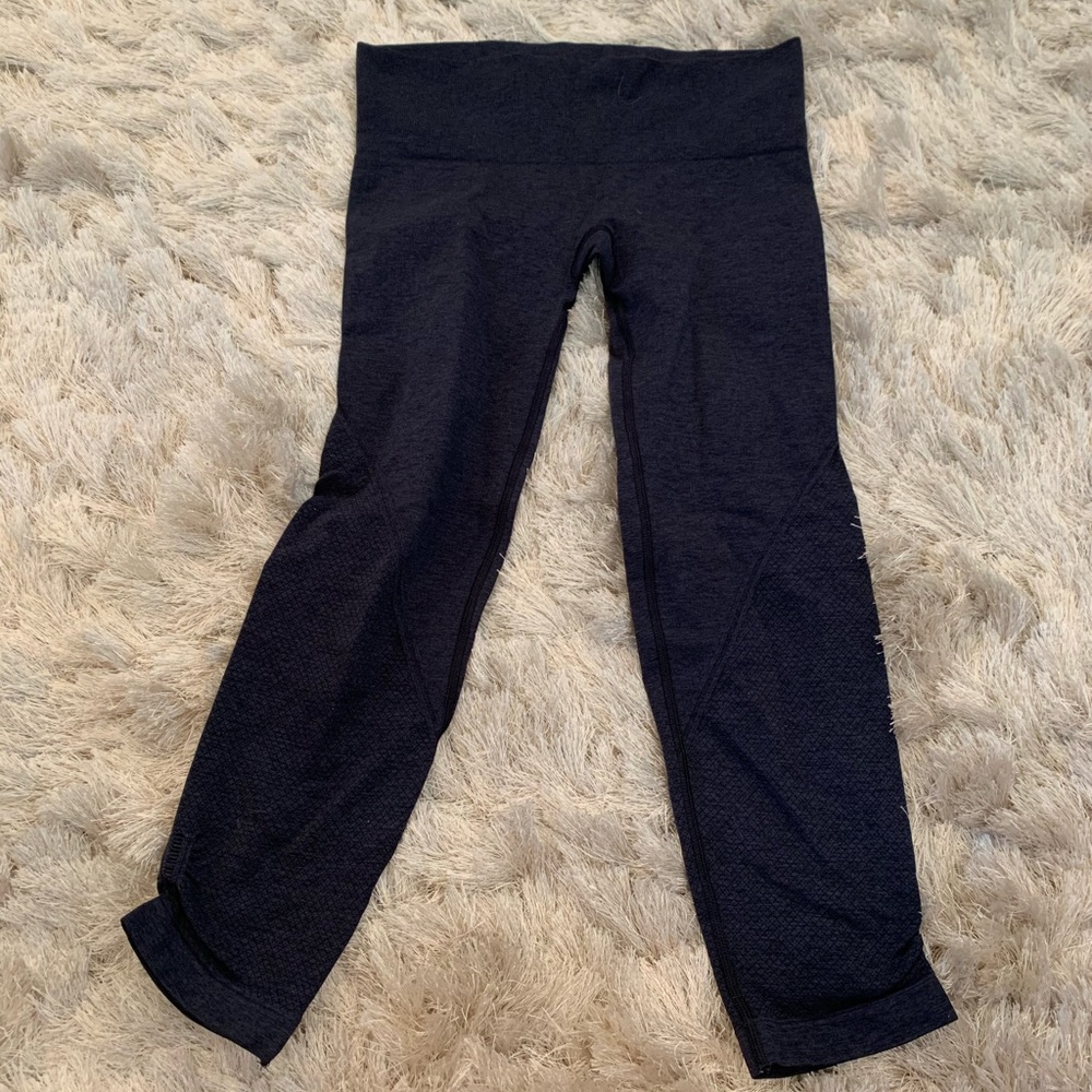 Lululemon cropped leggings